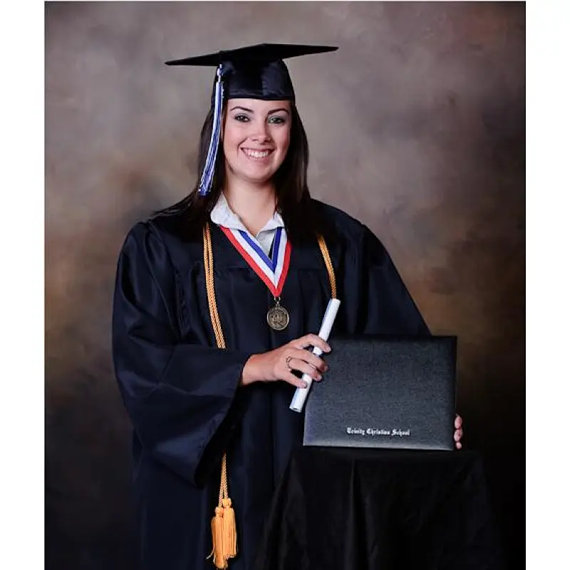 China Professional Manufacturer Graduation Cap And Gown