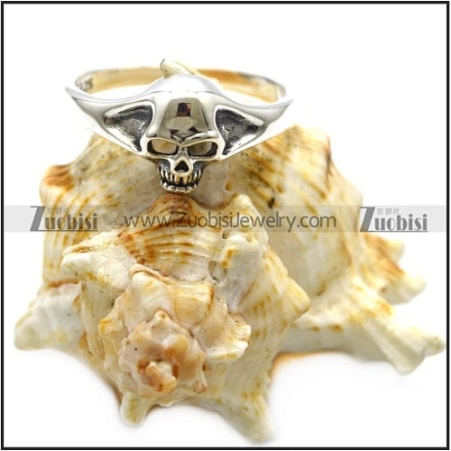 Punk Gothic Style Silver Engrave Tiny Hollow Eyed Skull Finger Ring for Ladies