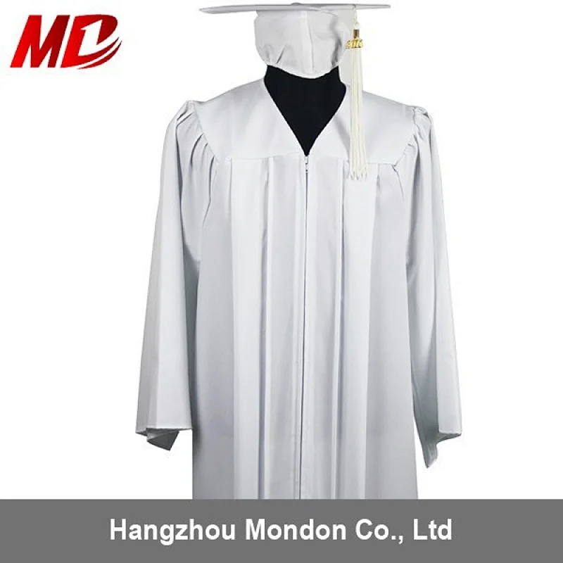 University Bachelor Gown For Graduation
