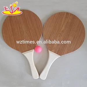 Wholesale interesting outdoor sports wooden beach rackets set for children W01A108
