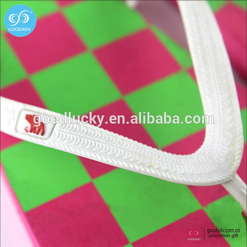 Guangzhou supply rubber sole sheet slipper summer beach slipper fashion slipper