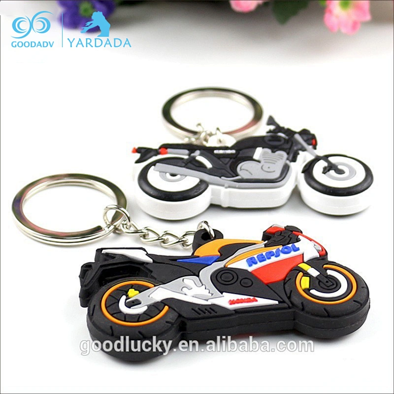 2018 factory direct supply plastic 3d shaped custom keychain