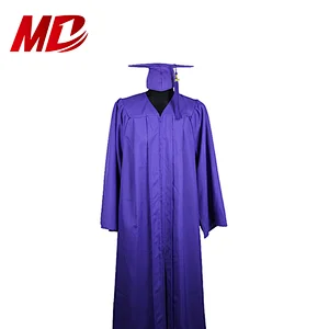 Customized Matte Graduation Gowns And Caps
