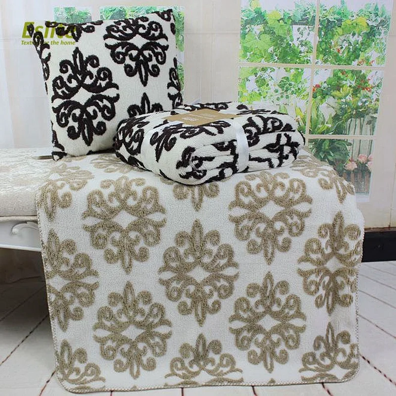 100% Polyester Jacquard Flower Soft Sherpa Comforter Heavy Blanket