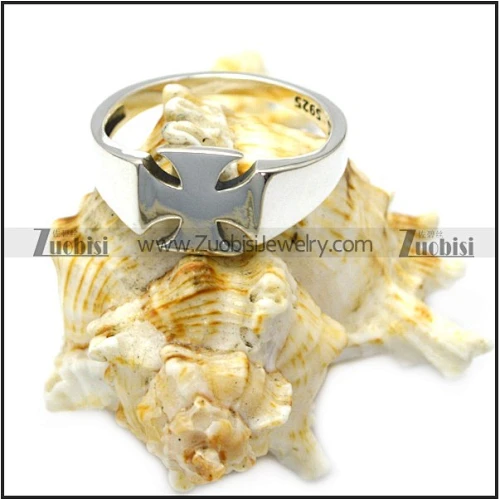 Hign Silver Polishing Sterling Silver Tiny Hollow Iron Cross Finger Ring for Ladies