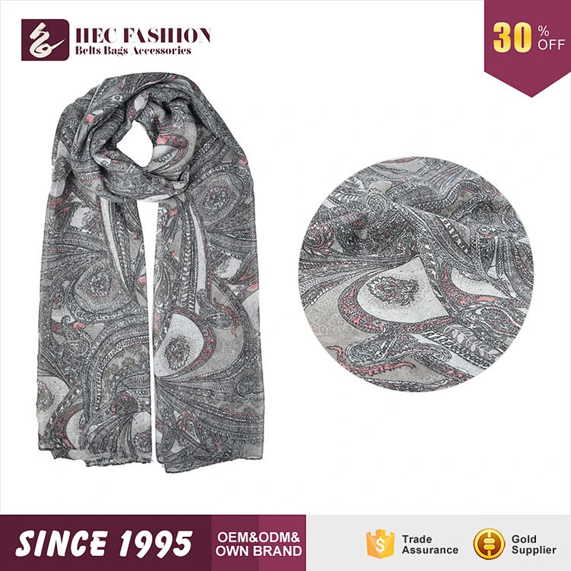 HEC 2020 Fancy Trend Spring Autumn Season Weared Brand Name Knitted Scarf