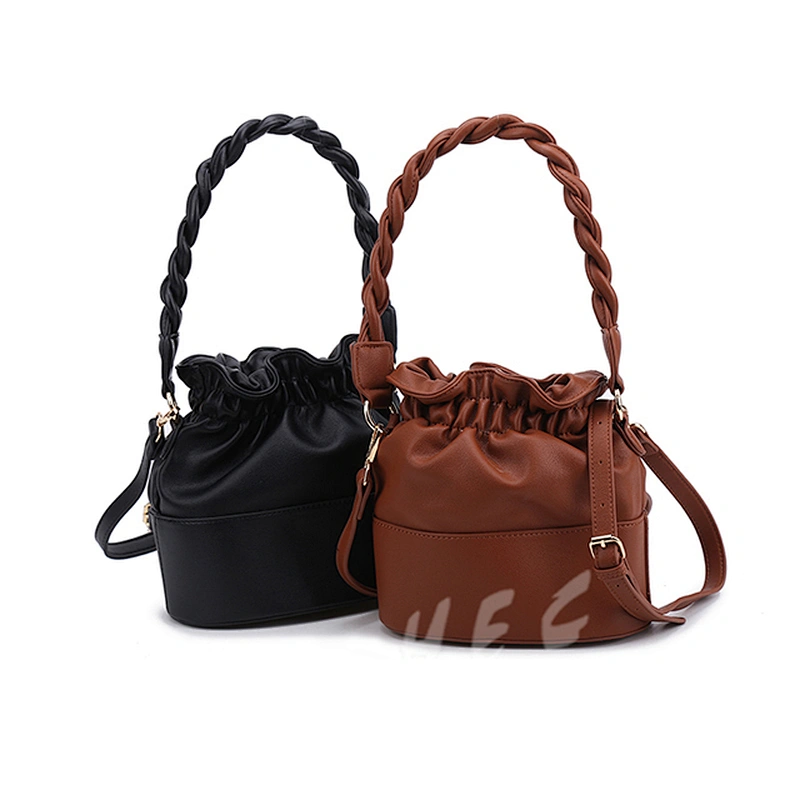 2020 HEC new arrival fasionchains crossbody handbags for woman ladies
