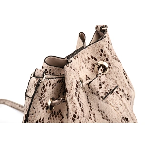 2020 China suppliers  Fashion new design  women crossbody leather bag clutch evening bag