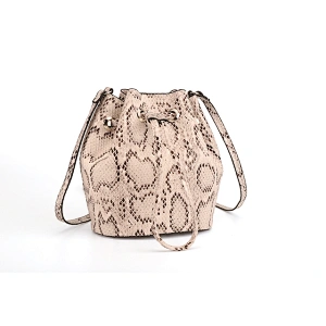 2020 China suppliers  Fashion new design  women crossbody leather bag clutch evening bag