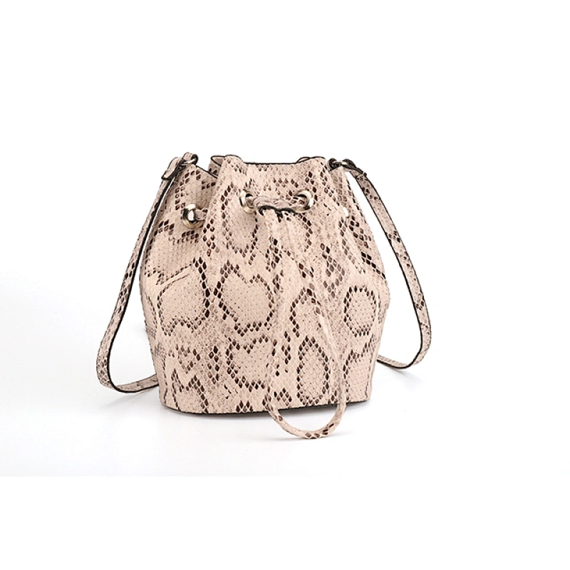 2020 China suppliers Fashion new design women crossbody leather bag clutch evening bag