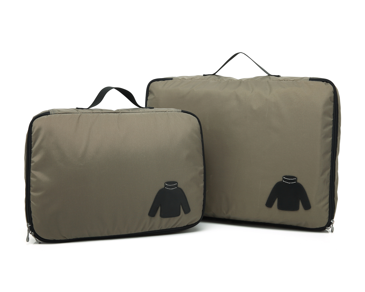 Traveling bag