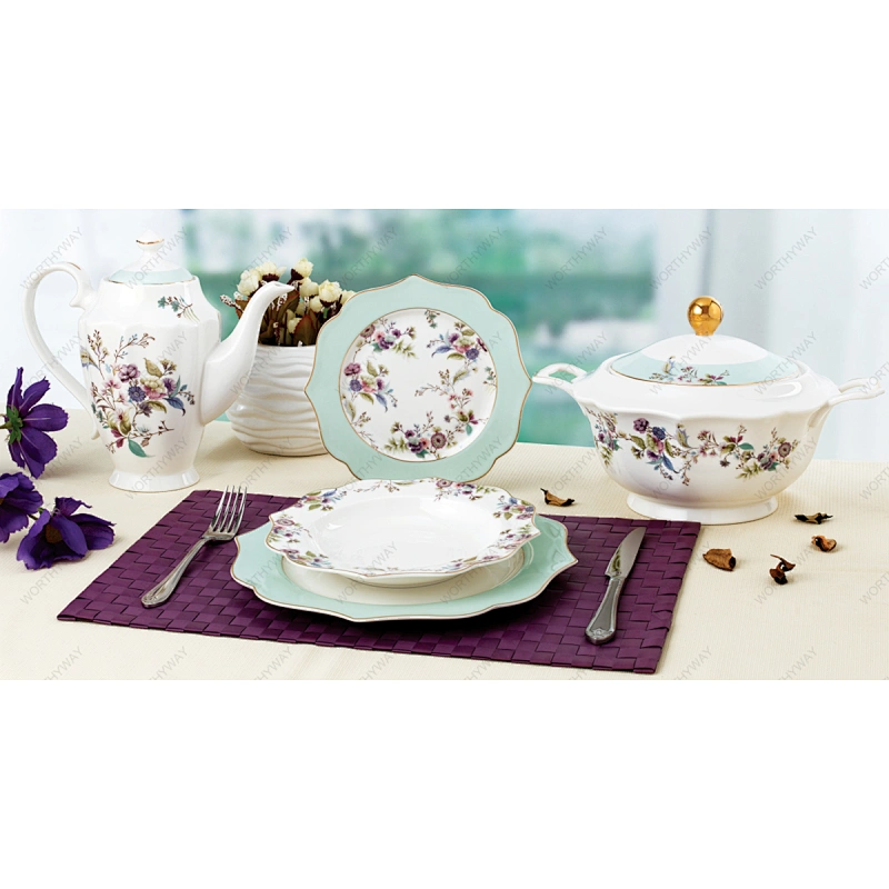 62pcs gold dinner set 8186G