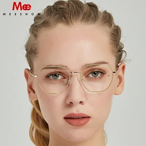 MEESHOW titanium alloy glasses frame Women's eyeglasses Square GREEN Fashion Optical Frame mens Prescription glasses 8904