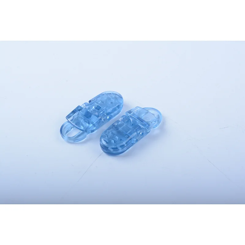 Non-ferro flip top clips -3