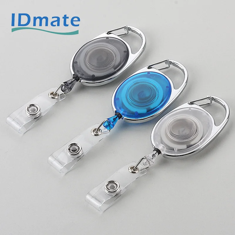 Carabiner badge reel