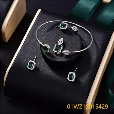 Blossom CS Jewelry set - 01WZ1S015429