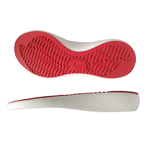 Sports shoe sole