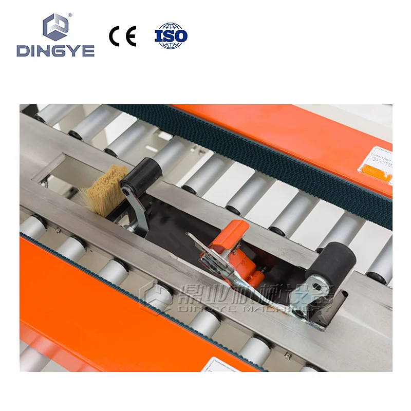 FXC5050XG  Small carton automatic sealing machine with 7cm tape length
