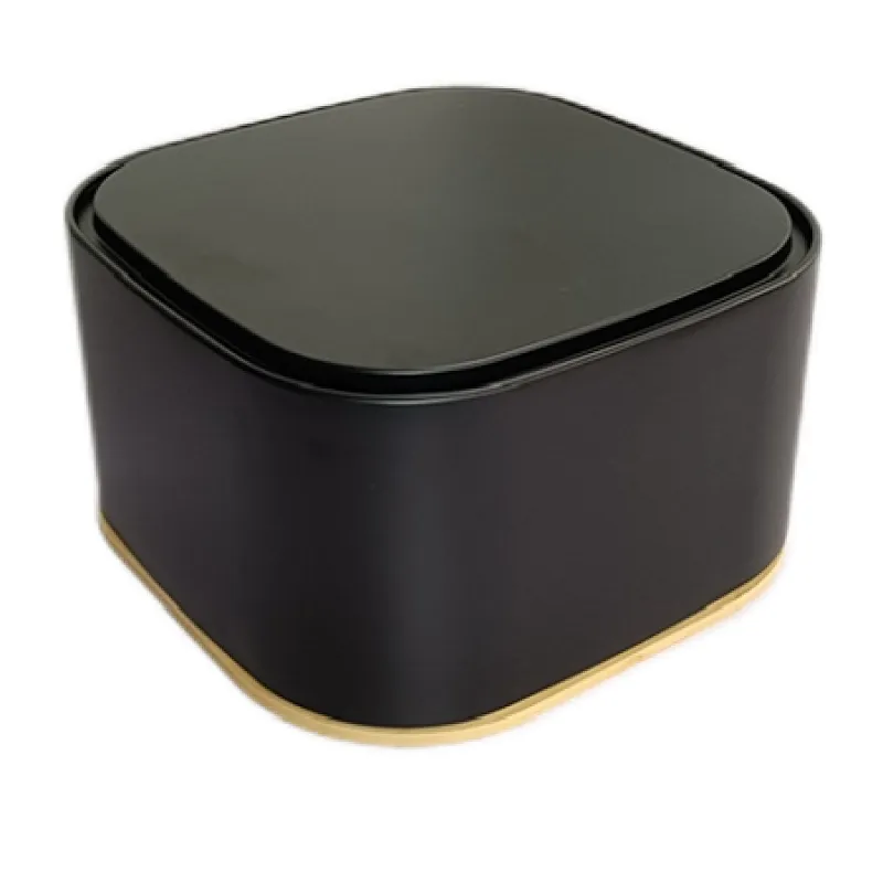 bread bin and chopping board