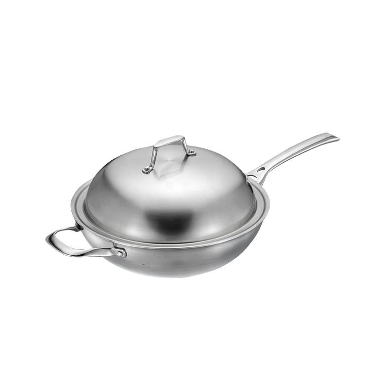 Tri-ply clad stainless steel wok